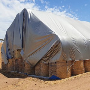 600GSM Heavy Duty PE Coated Hay Tarpaulin for Bales 600GSM Heavy Duty PE Coated Hay Tarpaulin no Bales-noi