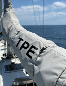 New Heavy Duty UV Resistant Towing Waterproof Boat Cover-Non-Specialized Covers for Ships and Marine Transportation Vehicles New Heavy Duty UV Resistant Towing Waterproof Boat Cover (4)